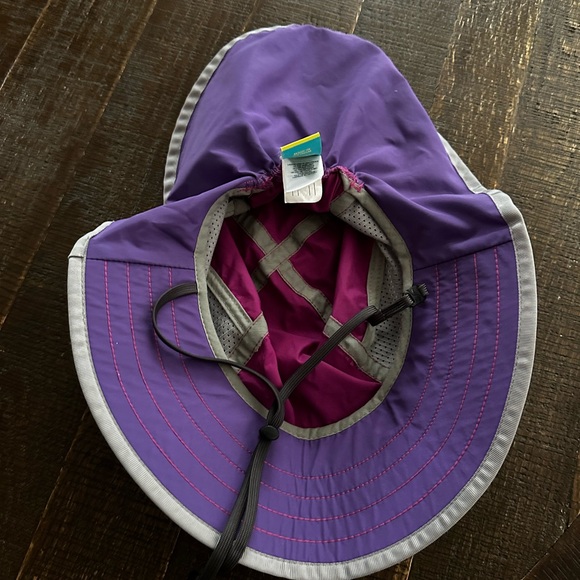 Sun Day Afternoons Kids' Purple Hat - Picture 2 of 4